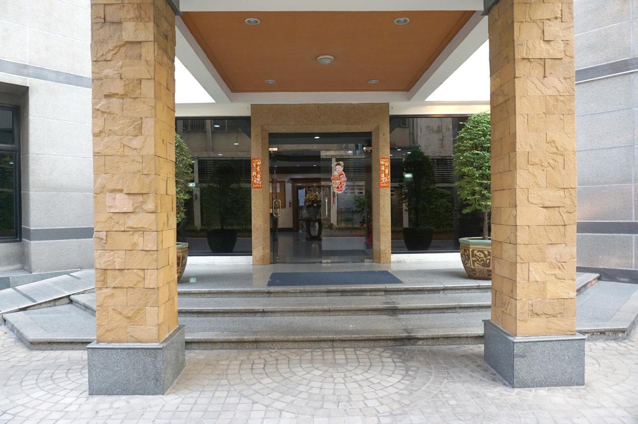 Grand Diamond Condominium Бангкок Екстер'єр фото